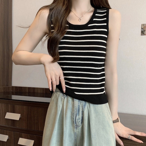SSH-255  여성 2컬러 스트라이프 패턴 슬림 나시 